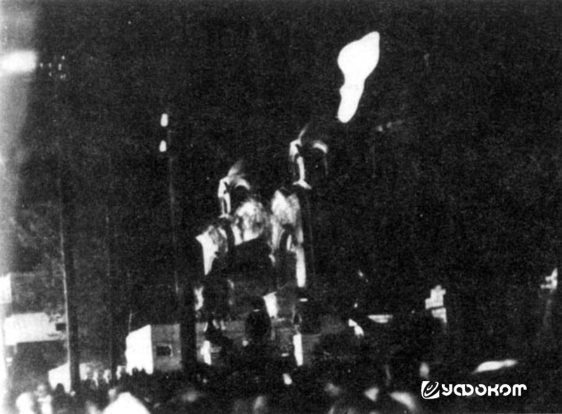 Первый снимок Вагиха Ризка, сделанный в 3.35 ночи. 