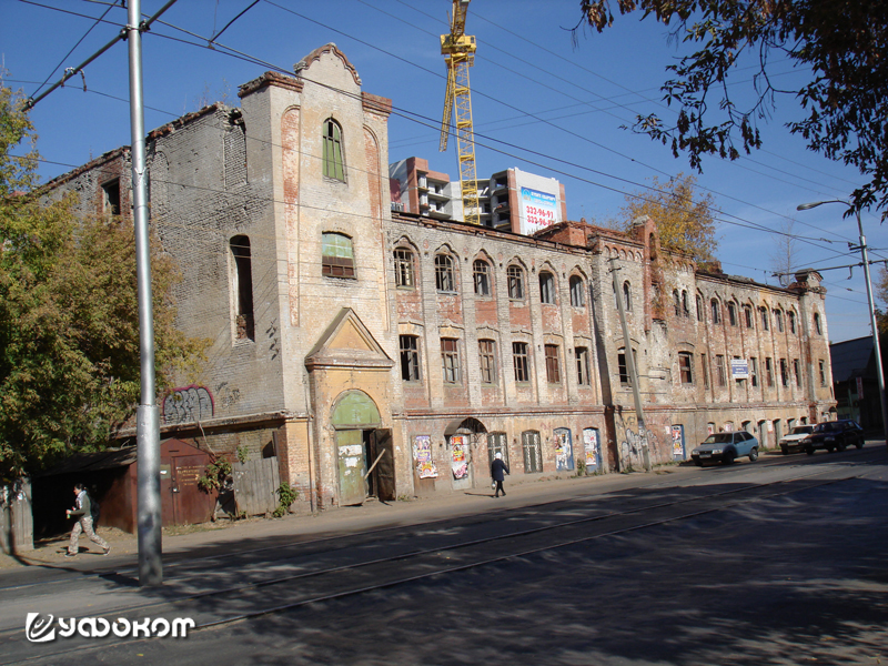 Баня купца Лебедева. Фото из личного архива автора, 2008 год.